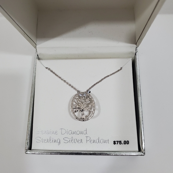 Sterling silver diamond Tree of Life necklace NWT - Picture 4 of 8